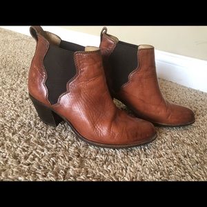 Frye 7.5 Jackie Gore Leather Cognac Ankle Boots